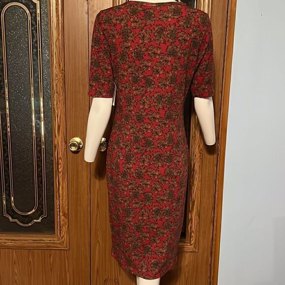 New Lularoe Julia Dress - Picture 4 of 7